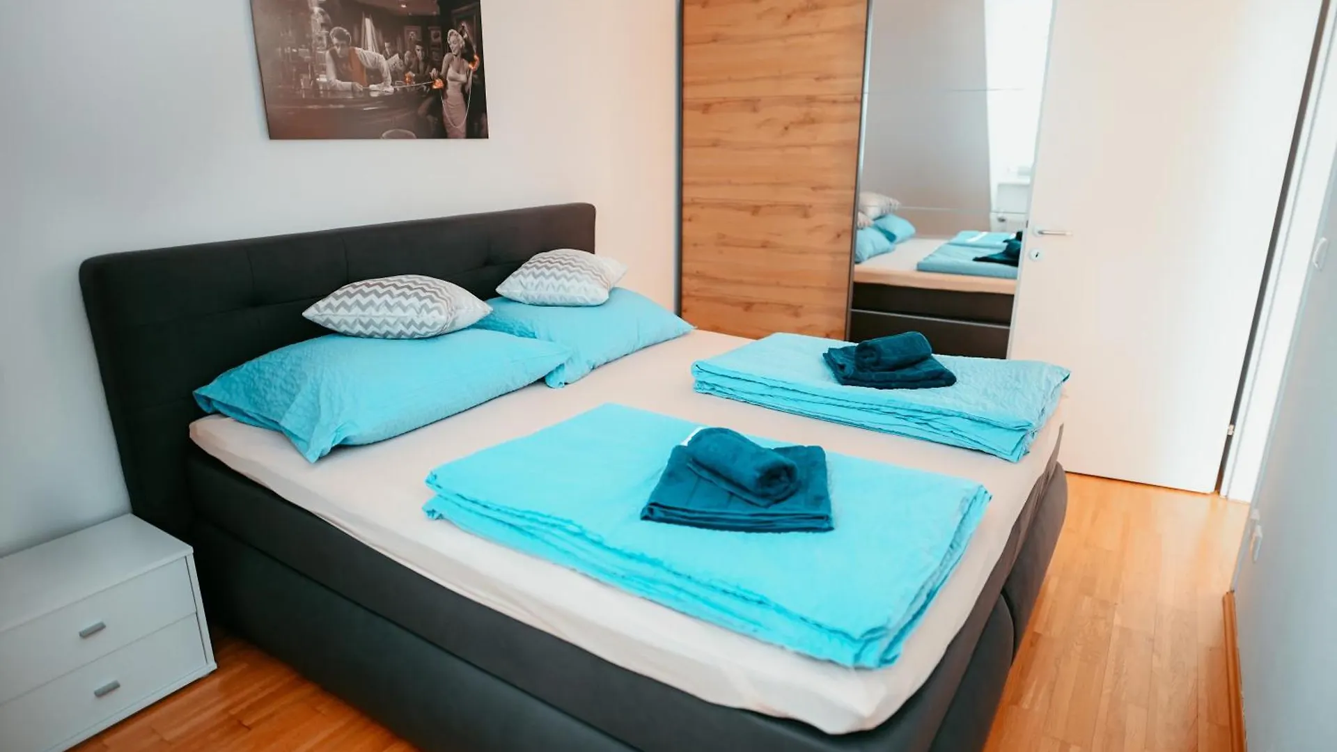 Vienna Deluxe Apartment